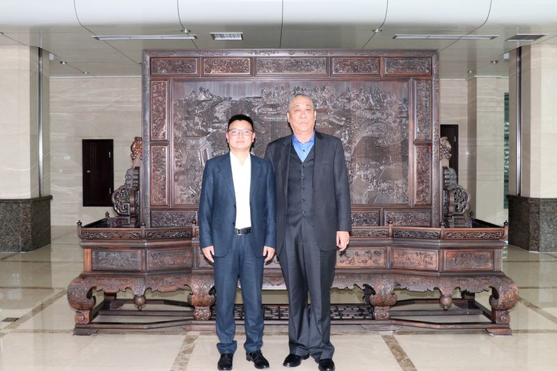 携手共赢！河南JDB电子党委书记崔培军与德胜集团董事长周平进行洽谈